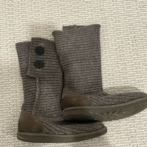 Knit uggs